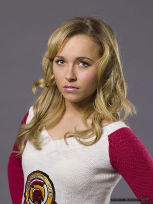 Claire21 - Claire Bennet