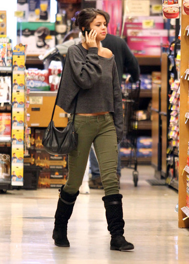 Justin+Bieber+Selena+Gomez+Grocery+Shopping+gd6uMMdgPlVl