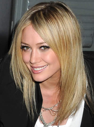 hilary-duff-medium-straight-chic - disney 6