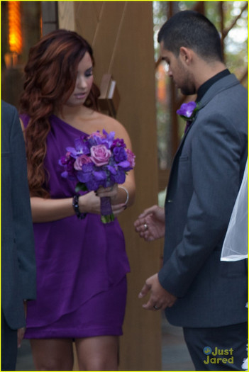 demi-lovato-tiffany-wedding-01 - disney2012