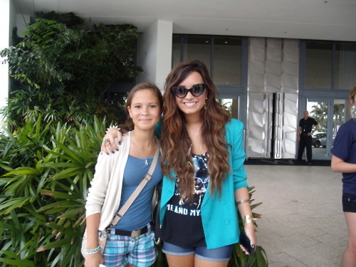 tumblr_lt1g0b8Ku01qd09n1o1_500 - disney2012