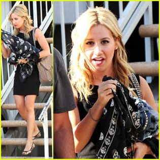 ashley-tisdale-cablefx-awards