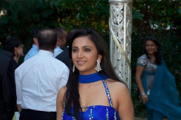2zgt7cm - 0-Shilpa Anand