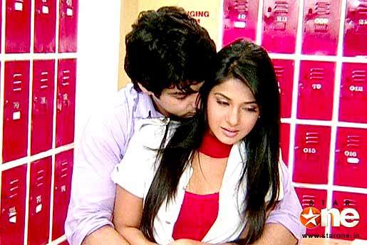 270810072325_ridhima - karan wahi and jennifer winget