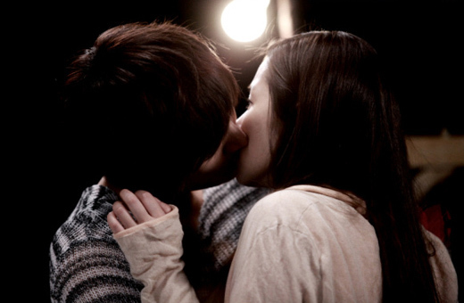 20110623_lee_minho_park_minyoung_bulb_2