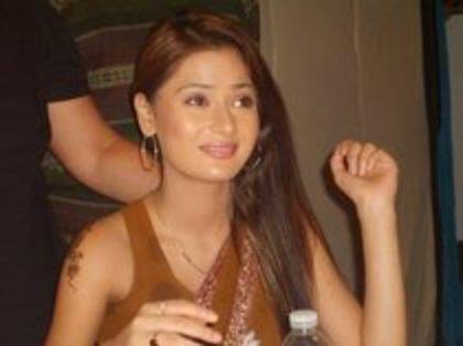 Sara Khan in Love [266]