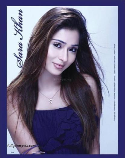 sara khan