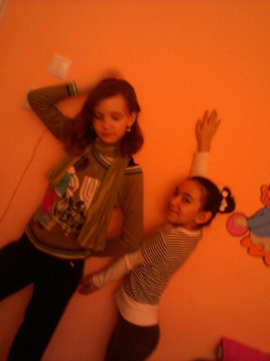 421731_256215661121385_100001988603957_561212_1927678886_n