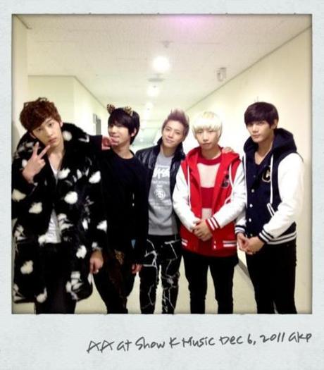 373862_344960098851449_113943135286481_1673005_1903271618_n