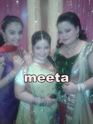 388559_340889809261935_113940978623487_1633050_1837334877_n - Gulabo - Diya Bhatnagar