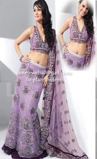 419983_396470883712586_245333385493004_1538914_56811981_n - Saarees designed by Karan Mehra