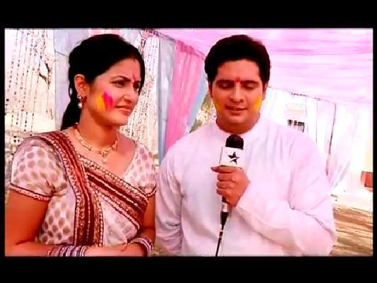 425896_390574837637205_168276469867044_1444622_1661832320_n - Holi Celebration in YRKKH-SBS Segment