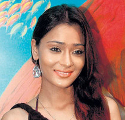 sara khan - proba1-india