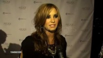 Demi Lovato - Autumn Party Benefiting Children Interview (456) - Demilush - Demi Lovato - Autumn Party Benefiting Children Interview
