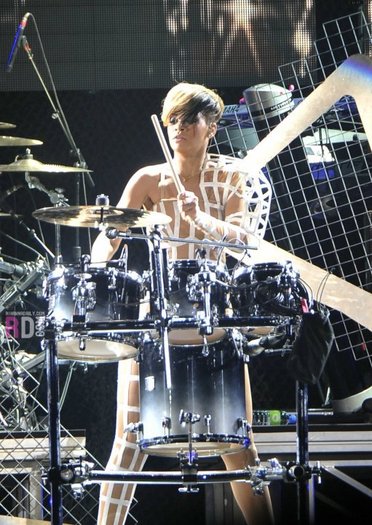 40610_142833482424100_142822625758519_211515_3685247_n - Rihanna