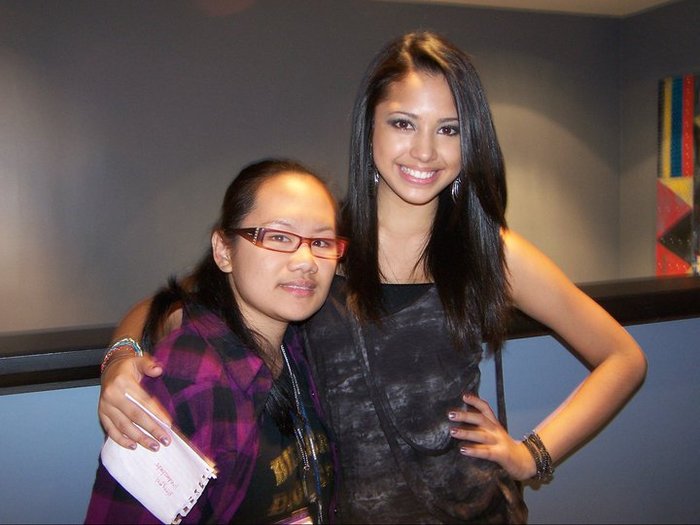 67484_117657208295161_100001526474660_111256_5600345_n - jasmine V3