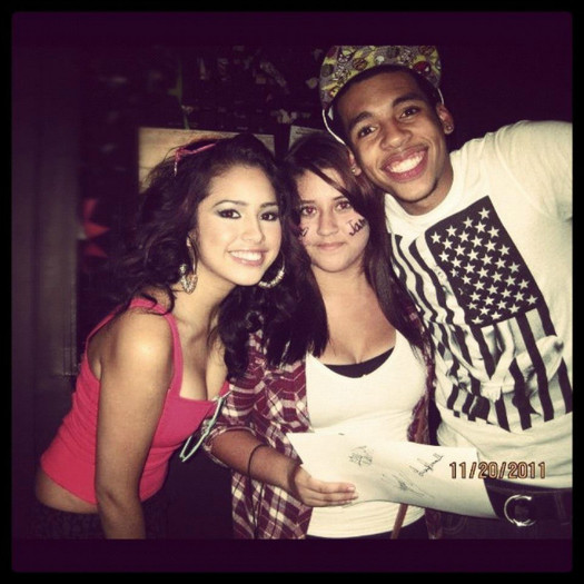 316005_283195898385865_100000863702643_849270_377131876_n - jasmine V3