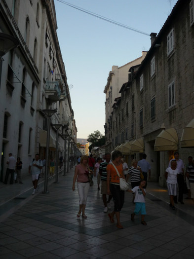 split 098