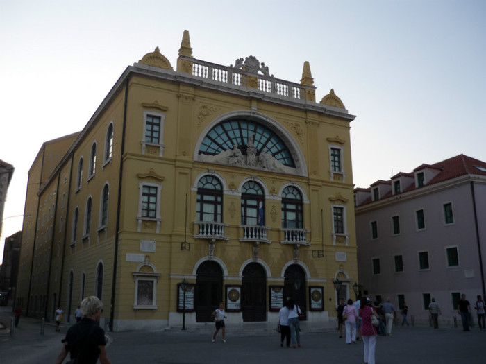 split 108