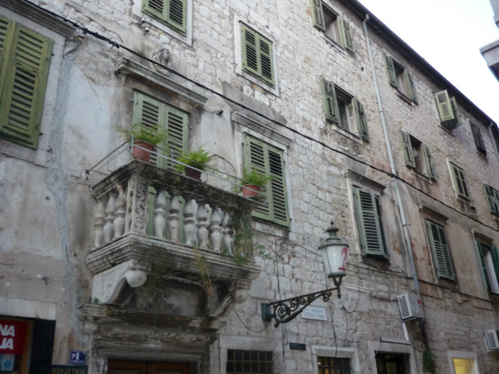 split 112