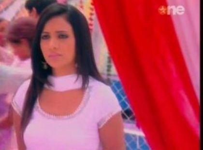 418056_266651540079070_130388720372020_583889_681819922_n - 0-Shilpa Anand