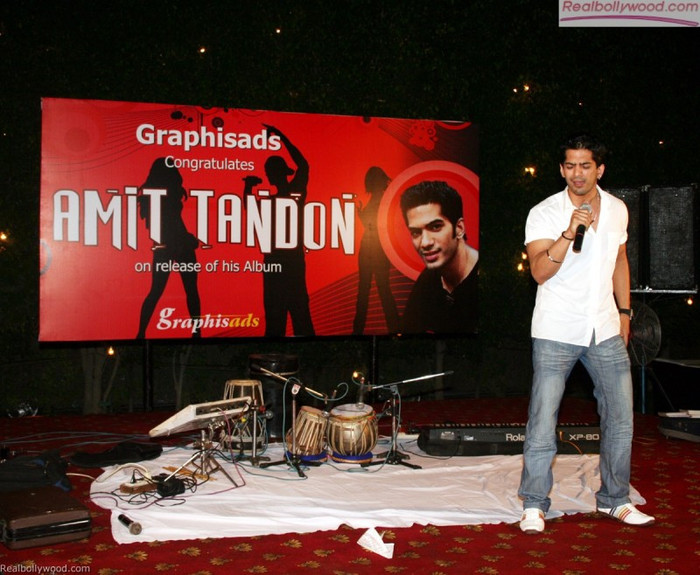 normal_Amit-Tandon