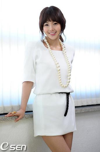 426003_354714767900756_199189196786648_1006557_769690418_n - 0              0 Cele mai multe poze cu Nam Gyu Ri