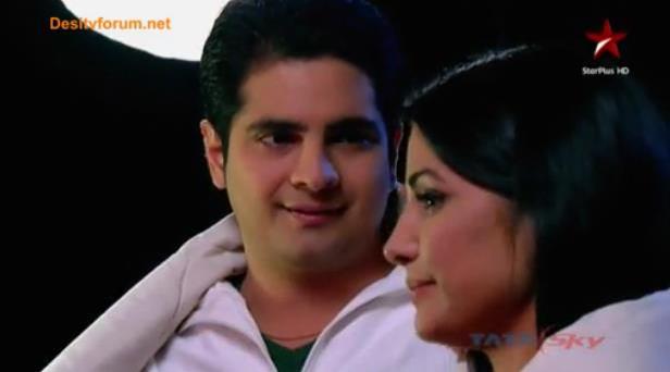 418779_371971599480045_152160674794473_1471528_1863187741_n - Naksh celebrate Valentine Day  14th FEB 2012