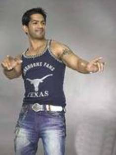 40919559 - 0-Amit Tandon