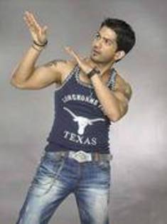 40919561 - 0-Amit Tandon