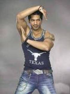 40919565 - 0-Amit Tandon