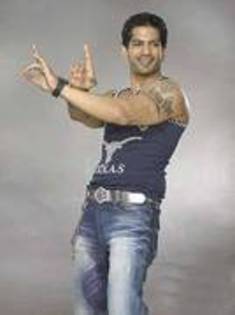40919566 - 0-Amit Tandon
