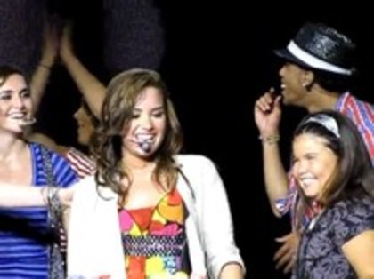 Fans wish Demi a happy 18th birthday (81)