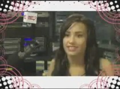 Follow Demi Lovato With AT and T Updates (87)