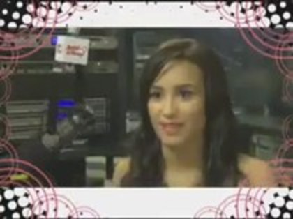 Follow Demi Lovato With AT and T Updates (142)