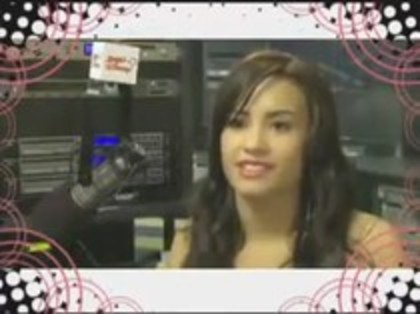 Follow Demi Lovato With AT and T Updates (168)