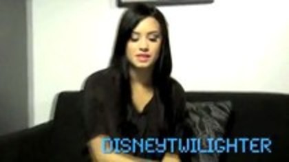 Demi Lovato - Questions and Answers - Buzzworthy (100) - Demilush - Demi Lovato - Questions and Answers - Buzzworthy