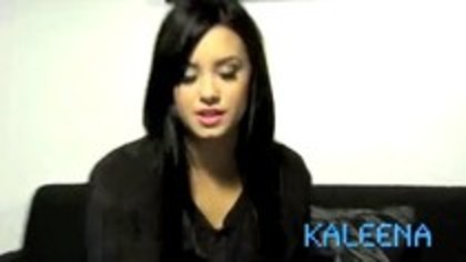 Demi Lovato - Questions and Answers - Buzzworthy (256)
