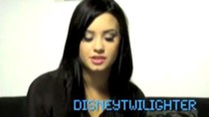 Demi Lovato - Questions and Answers - Buzzworthy (342)