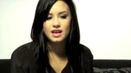 Demi Lovato - Questions and Answers - Buzzworthy (378) - Demilush - Demi Lovato - Questions and Answers - Buzzworthy