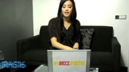 Demi Lovato - Questions and Answers - Buzzworthy (397)
