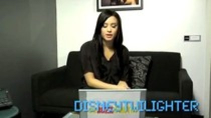Demi Lovato - Questions and Answers - Buzzworthy (457)