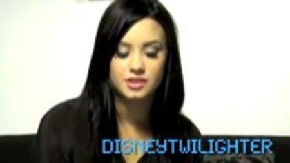 Demi Lovato - Questions and Answers - Buzzworthy (462)
