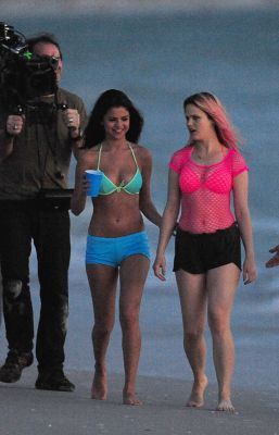 normal_Beach13March_20 - Zz-On the beach in St Petersburg March 13 2012 Selena Gomez