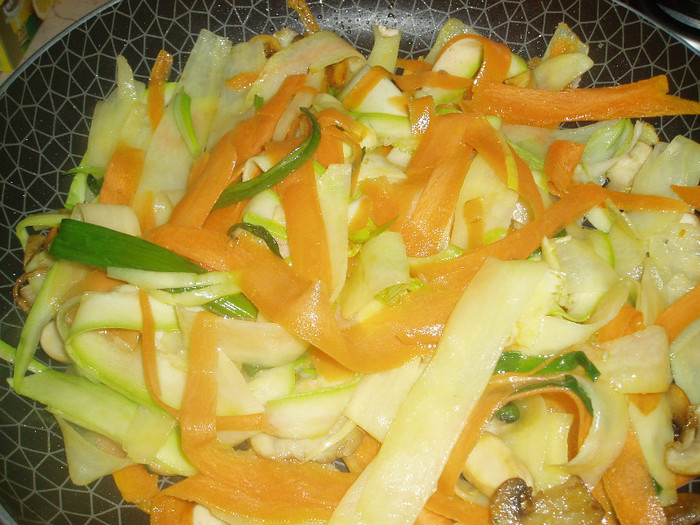 Garnitura de legume
