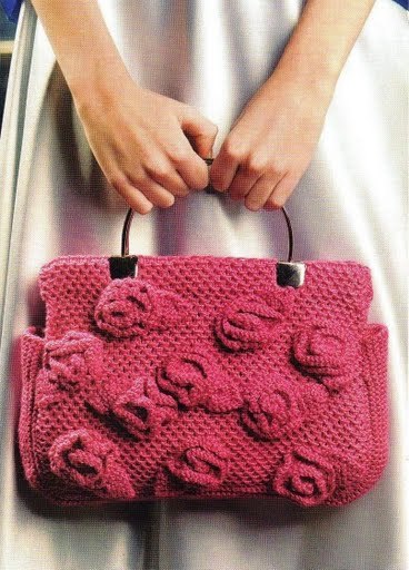 Cartera fuccia flores relieve - Genti crosetate