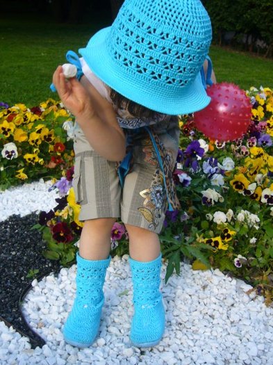 72248986_3cecb5080910