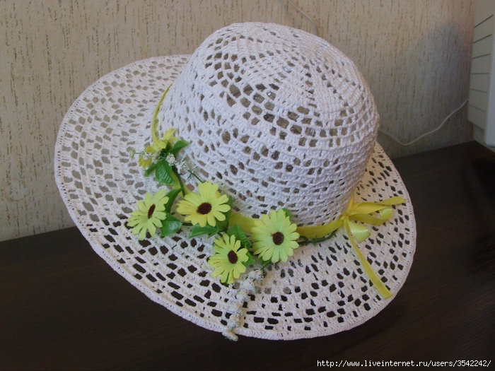 75982298_large_freecrochethatpattern1