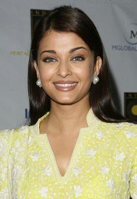 Aishwarya-Rai-58009,75771