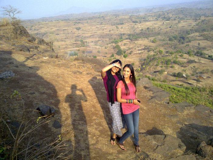 384471_206455066097115_179044258838196_446093_1523725405_n - Viren Jeevika Virat Malti